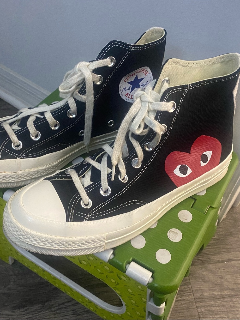 Converse Black High-Top Kids Sneakers with Red Heart men 6 women 8